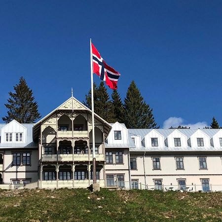 Hotell Eikerapen Gjestegard Aseral Fossdal Esterno foto