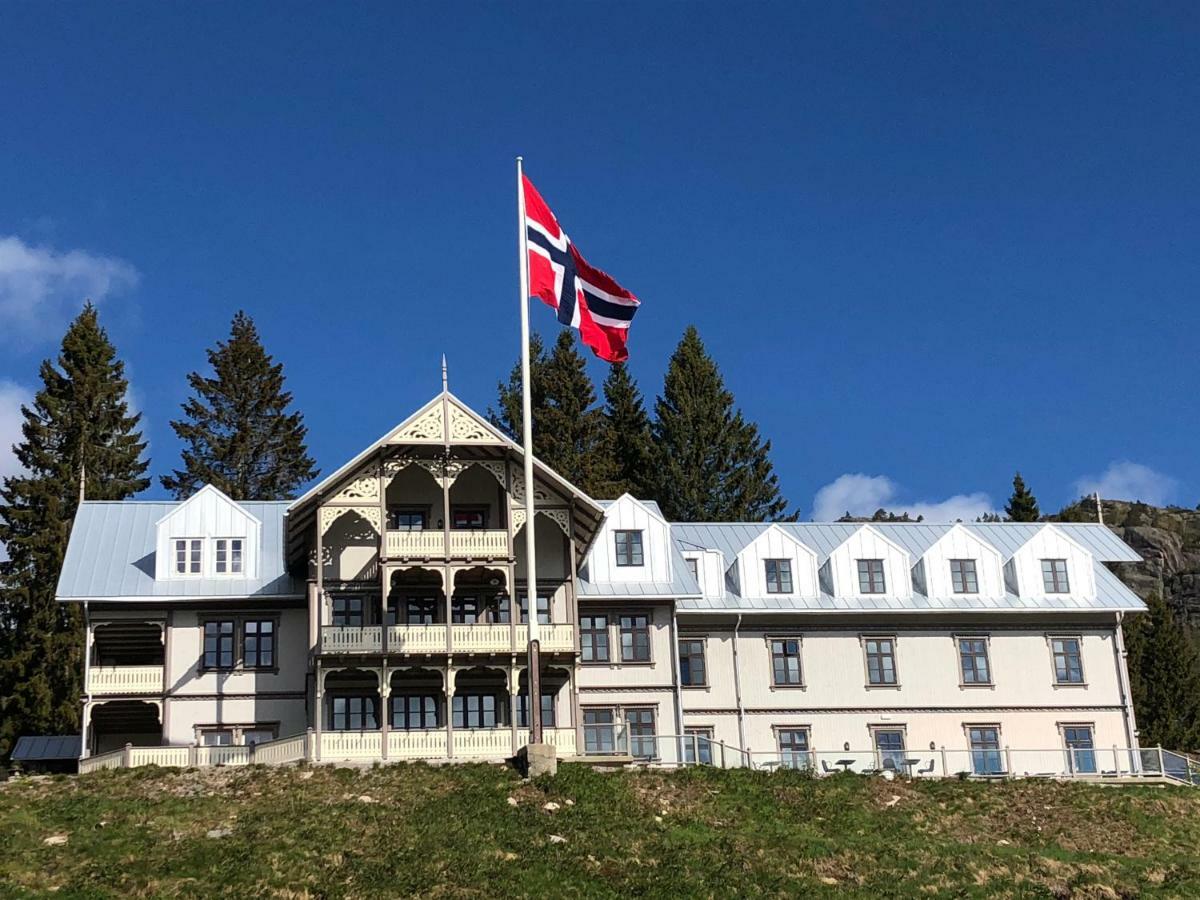 Hotell Eikerapen Gjestegard Aseral Fossdal Esterno foto